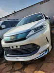 Toyota Harrier 2.0 SUV 2017 White - 2