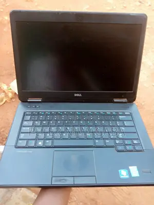 Dell Latitude E5400 Laptop - Intel Core i5, 8GB RAM, 500GB HDD