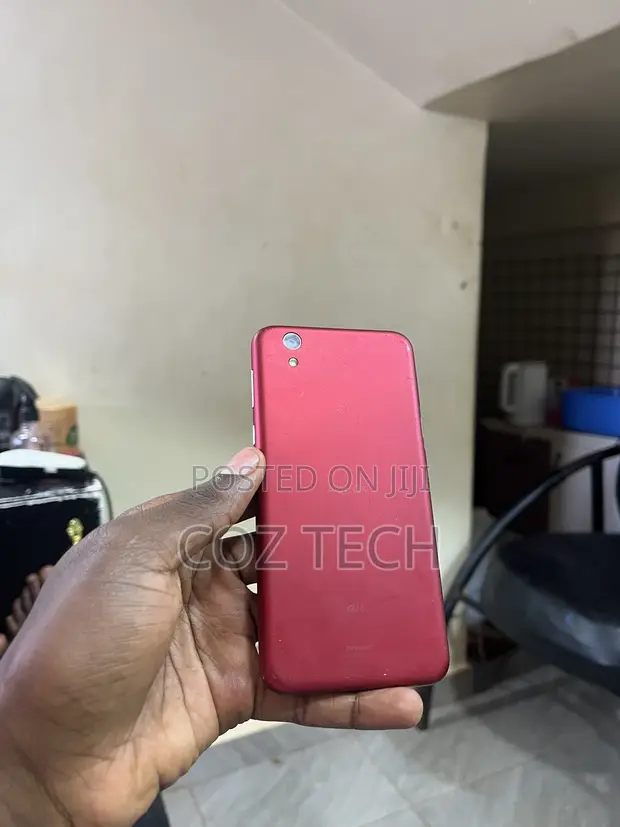 Sharp 704SH 32GB Red - 1