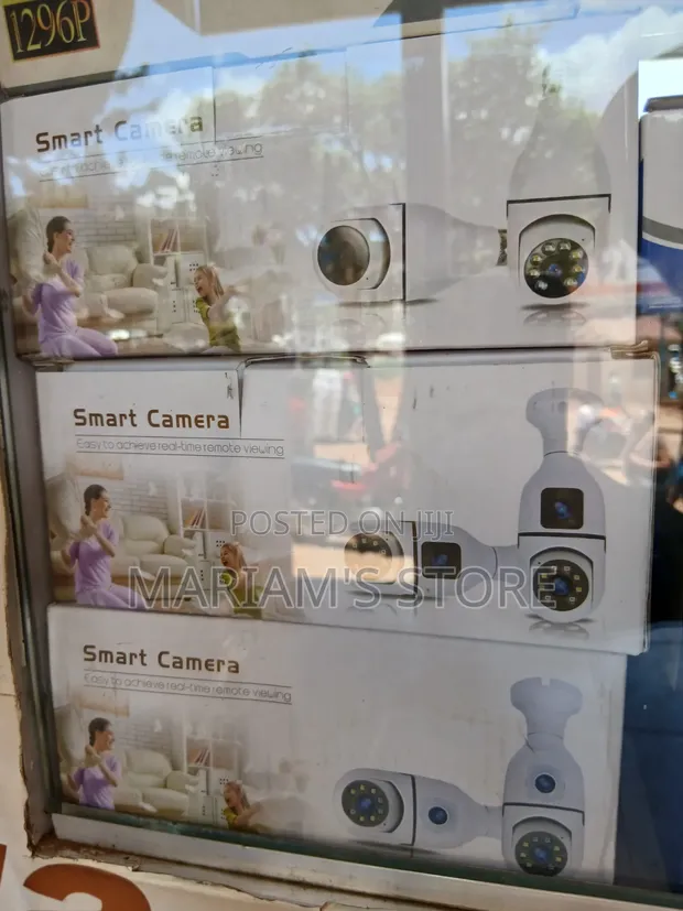 Dual-Lens Smart WiFi Bulb Security Camera - 1