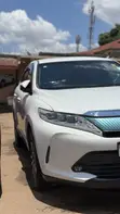 Toyota Harrier 2.0 2017 White - 2