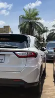 Toyota Harrier 2.0 2017 White - 4