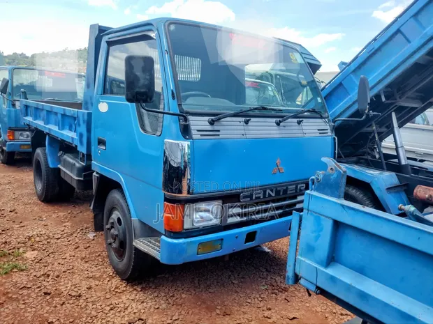 Mitsubishi Canter 2 Ton Dump Truck - 1