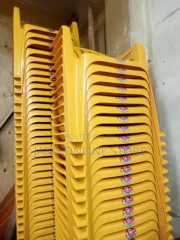 Mukwano Arm Rest Chair - Yellow - 1
