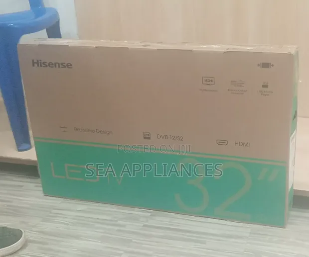 Hisense 32" Digital TV with Built-in Decoder - 1
