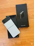 New Samsung Galaxy Z Flip6 256GB White - 1