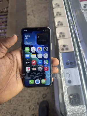 Apple iPhone 11 Pro 64GB Gold