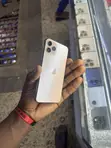 Apple iPhone 11 Pro 64GB Gold - 3