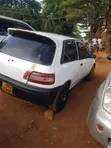 Toyota Starlet 1999 White - 5