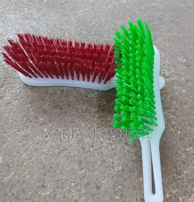 Hand Scrubbing Brushes - 1