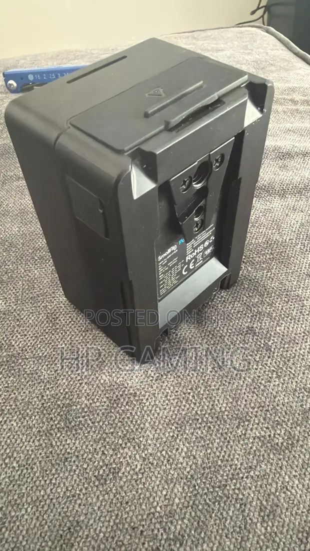 SmallRig Camera Battery Pack - 1