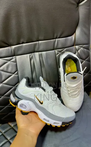 Nike Air Max Plus (TN) - White/Grey/Yellow-Orange