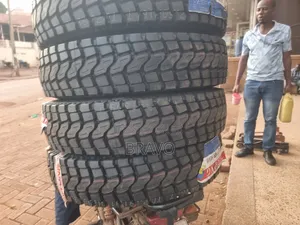 7.50R16 Mud Grip Tyres for Canter, Elf, Isuzu
