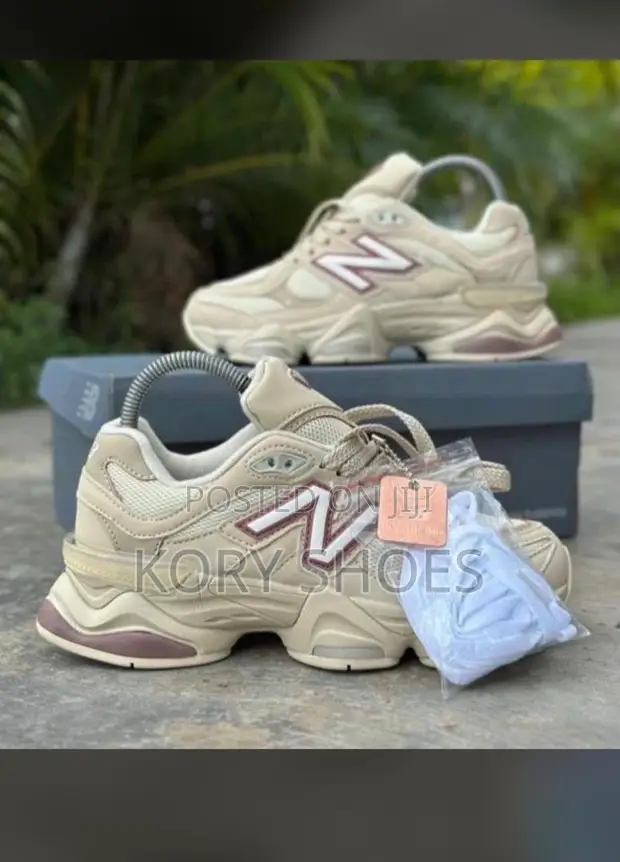 New Balance Bone Sparrow Sneakers - 1