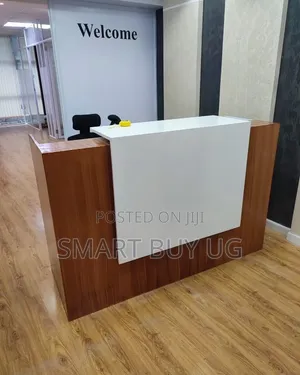White Executive Reception Desk 140cm