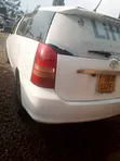 Toyota Wish 2007 White - 2