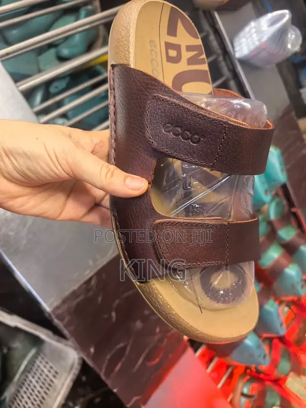 Nike Everyday Explorer Sandals - 1