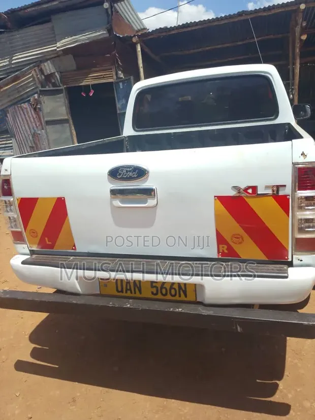 Ford Ranger XLT 2010 White - 1