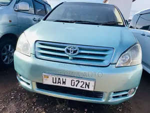 Toyota Picnic 2.0 FWD Minivan 2004