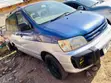 Toyota Noah 2001 - 5