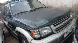 Isuzu Trooper Big Horn 2002