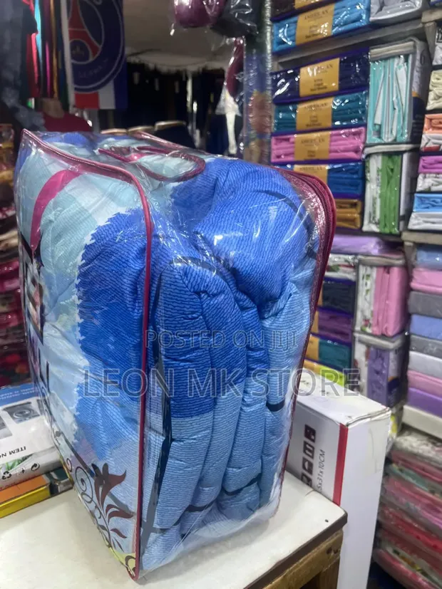 Modern Soft Duvet Set - 4 Pieces - 1