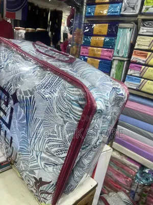 Classic Soft Pattern Duvet Set (4pcs)