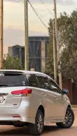 Toyota Wish 2010 Silver - 2