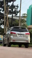 Toyota Wish 2010 Silver - 4