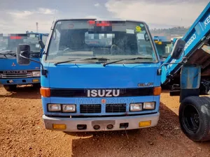Isuzu Elf NRR 2 Ton Dump Truck