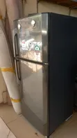 Avon Refrigerator 280L - Used - 3