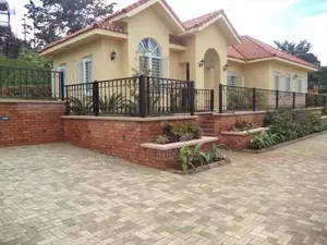 Furnished 3 Bedroom Apartment for Rent in Renewills Real, Ssisa