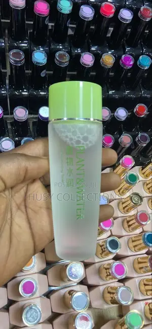 Plant and Water Moisturizing Toner
