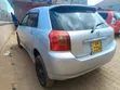 Toyota Allex 2005 Silver - 4