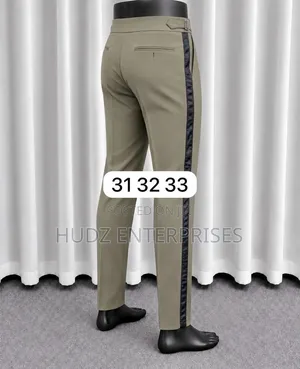 Groomy Beltless Trousers