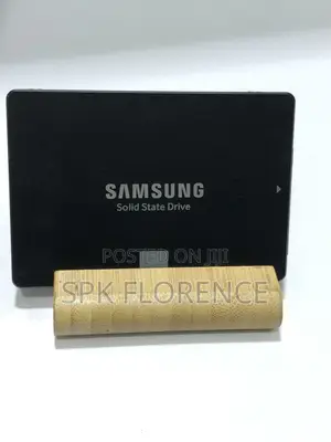 Samsung 250GB 870 EVO SSD