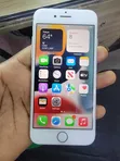 Apple iPhone 7 32GB Silver - 1