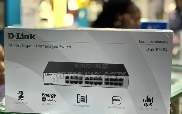 24-Port D-Link Unmanaged Gigabit Switch - 1