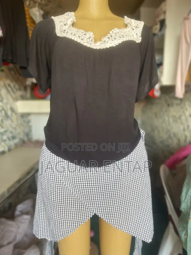 Checkered Mini Skirt - Black/White - Size M - 1