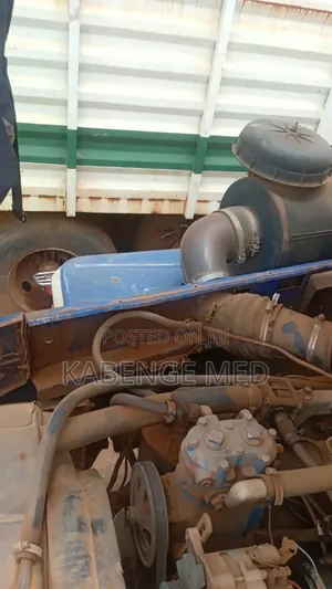 URAL-4320 Truck Mounted Crane (Palfinger 15500)