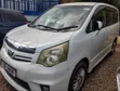 Toyota Noah 2.0 143hp FWD (7 Seater) 2010 White - 3