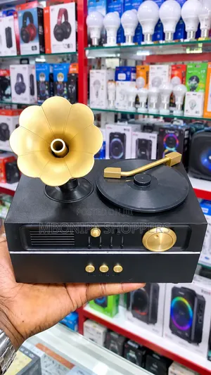 Gramophone Aroma Diffuser with Bluetooth Speaker & Remote