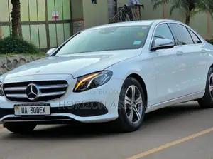 Mercedes-Benz E200 2018 Executive Luxury