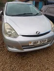 Toyota Wish 2009 Silver - 2