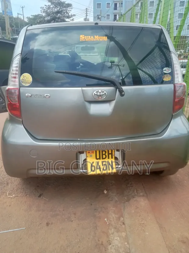 Toyota Passo 1.0 AWD 2006 - 1