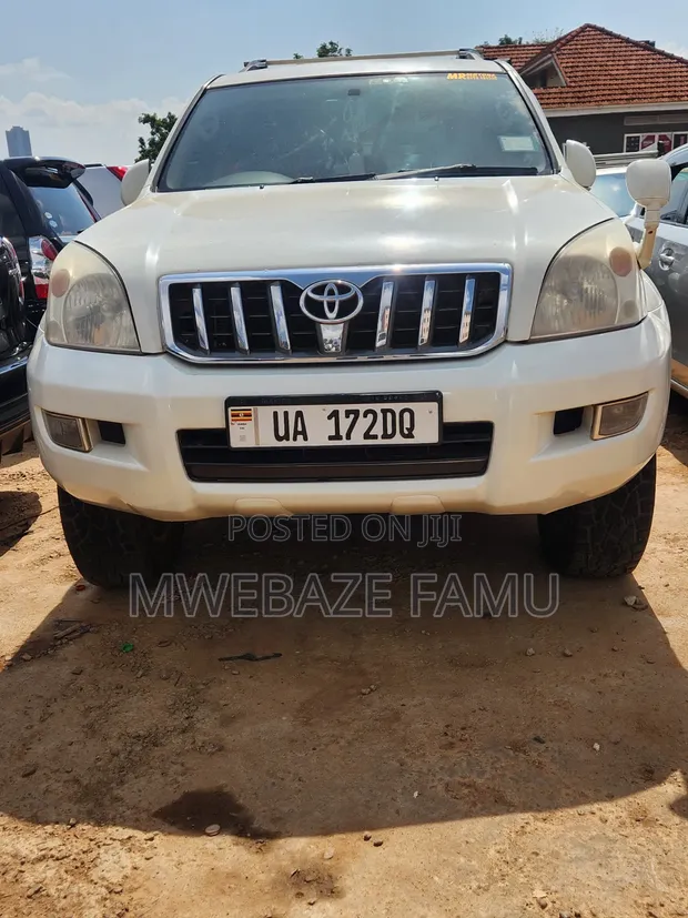 Toyota Land Cruiser Prado 2009 White - 1