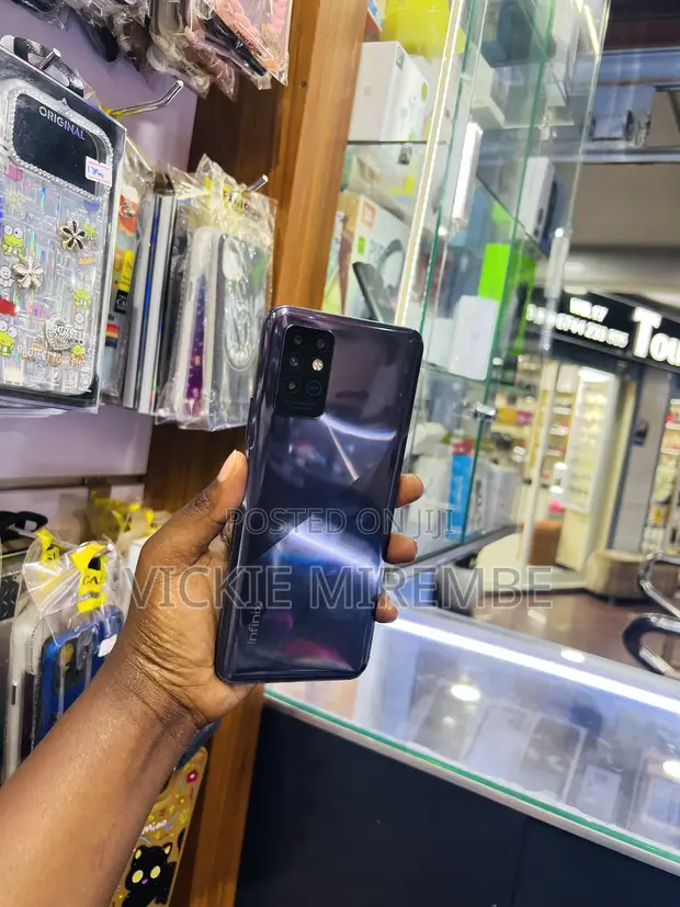Infinix Note 8 128GB Purple - 1