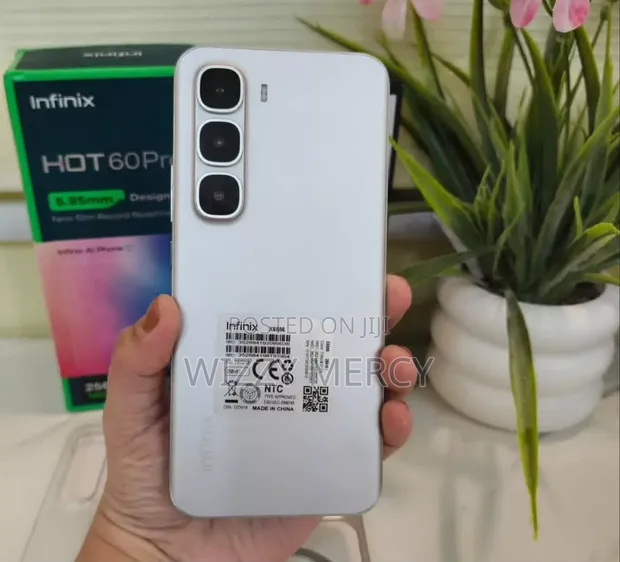 New Infinix Hot 60 Pro+ 256GB Silver - 1