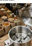 Hoffman 2000g Commercial Spice Grinder - 1