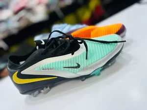 Nike Football Boots - Men's Size 40-45